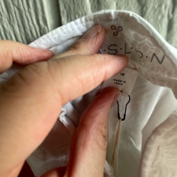 Caslon shorts with tag - Picture 8 of 8